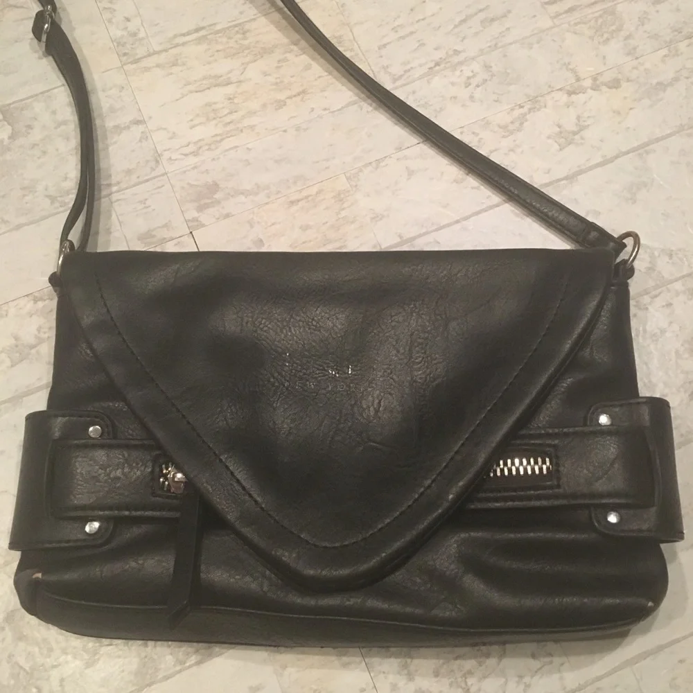 NICOLE MILLER Laura Crossbody Purse Black Faux Bag
